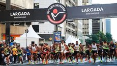 A Avenida Paulista será tomada por milhares de corredores na edição centenária da São Silvestre. - Imagem: Reprodução/Instagram.