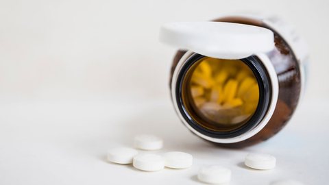 A nova medicação oferece uma alternativa independente, sem necessidade de combinações com quimioterápicos tradicionais - Imagem: Reprodução/Magnific