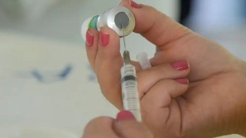 Combater a desinformação é crucial para aumentar a adesão às vacinas e proteger a saúde da população - Imagem: Reprodução/ Tomaz Silva/Agência Brasi