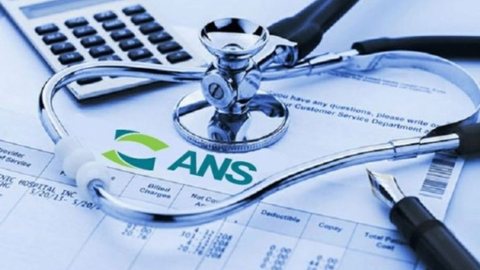 Com 52,97 milhões de beneficiários, ANS regula reajustes apenas para planos individuais e familiares - Imagem: Reprodução/Agência Brasil
