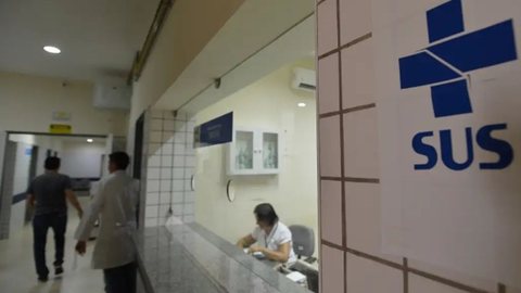 Câncer de intestino é comum no Brasil; diagnóstico precoce aumenta as chances de cura e o novo exame visa facilitar esse processo - Imagem: Reprodução/Marcello Casal/Arquivo/Agência Brasil