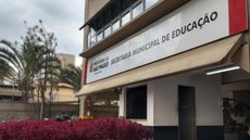 Programa visa aprimorar a gestão escolar após desempenho insatisfatório dos alunos em SP, com início na próxima segunda-feira. - Imagem: Divulgação / Secretaria Municipal da Educação de SP