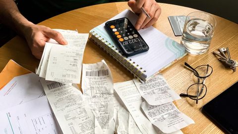 Sefaz-SP libera R$ 42,1 milhões em créditos; saiba como resgatar - Imagem: Reprodução / Freepik
