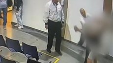 Caso ocorreu na madrugada de quarta (21) no Hospital de Urgência do município - Imagem: Reprodução / Câmera de Segurança