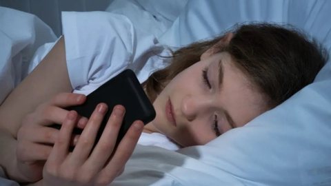 Sextorsão é um crime digital que transforma relacionamentos em chantagem e medo - Imagem: Reprodução | Freepik