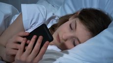 Sextorsão é um crime digital que transforma relacionamentos em chantagem e medo - Imagem: Reprodução | Freepik