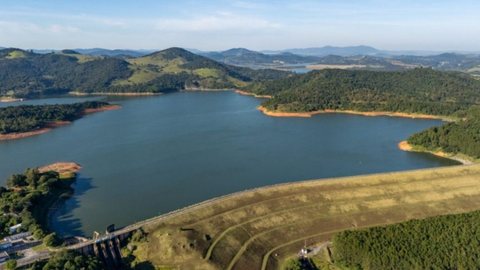 Cantareira reduz captação de água e adota medidas mais restritivas em São Paulo - Imagem: Divulgação/Sabesp