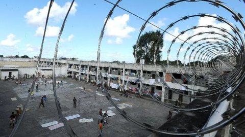 Relatório revela cenário crítico nas prisões de São Paulo. - Imagem: Reprodução/Agência Brasil.
