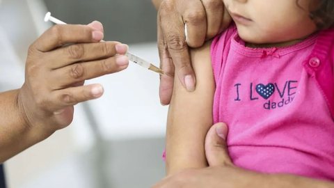 Caso não gerou transmissão local, mas vigilância epidemiológica foi reforçada. - Imagem: Reprodução/Agência Brasil.