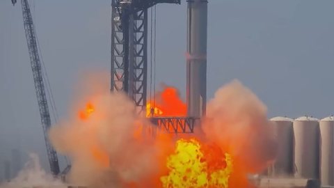 Foguete explode durante teste na fábrica da SpaceX no Texas (EUA) - Reprodução/ NASA Spaceflight