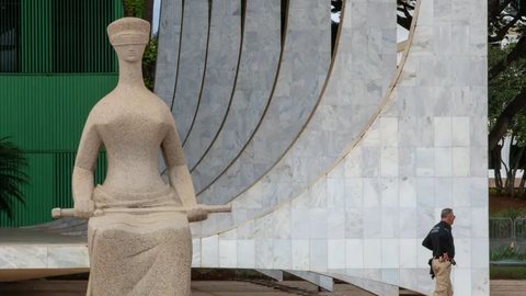 Três votos já foram emitidos, com relatores defendendo a revogação do artigo 19 e a responsabilização das redes sociais - Imagem: Reprodução / Fabio Rodrigues- Pozzebom / Agência Brasil