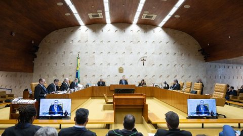 STF prioriza ideologia de gênero e ignora constituição ao substituir “pai” e “mãe” por termos genéricos com intuito de desconstruir a família tradicional - Imagem: Reprodução/Fotos Públicas