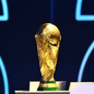 Torcedores lotam estádio durante a Copa do Mundo de 2026, edição que terminou como a maior da história, com 6,7 milhões de pessoas nas arquibancadas, 104 jogos, 48 seleções e 308 gols marcados - Imagem: Reprodução