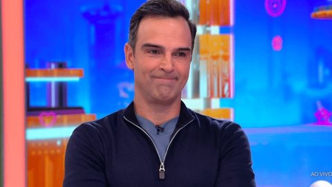O apresentador não segurou a emoção durante o episódio do último domingo (16) - Imagem: reprodução TV Globo