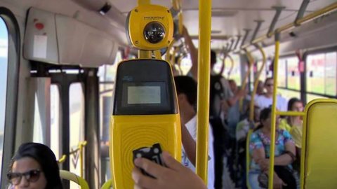 Candidatos à Prefeitura de SP revelam planos para a tarifa de ônibus congelada - Imagem: Divulgação