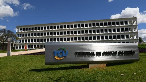 Previ, um dos maiores fundos de pensão da América Latina, enfrenta críticas e investigações após reportar perdas significativas - Imagem: Divulgação / Senado Federal