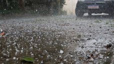 Tempestade causa transtornos e pontos de alagamento em SP - Imagem: Reprodução / Agência Brasil / Fernando Frazão