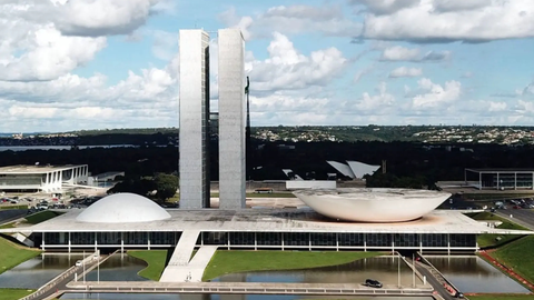 Com suspensão das votações em plenário e manutenção apenas de atividades em comissões e audiências públicas - Imagem: Reprodução