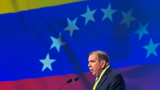 Edmundo González Urrutia voltou a defender novas eleições presidenciais na Venezuela e afirmou que o país precisa alcançar uma “democracia real” - Imagem: Reprodução