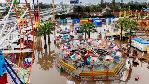 La Serena, no Chile, após autoridades classificarem o fenômeno como anormal e extremo - Imagem: Reprodução/Jorge Vega/Reuters