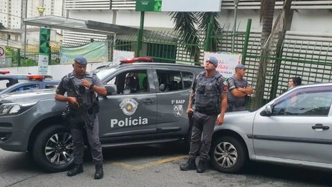 Homem invade creche de São Paulo com facão - Imagem: reprodução Polícia Militar