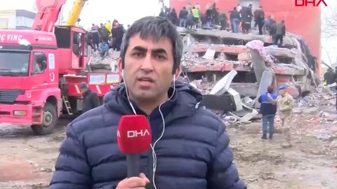VÍDEO - Terremoto é registrado em transmissão ao vivo e surpreende equipe de TV - Imagem: reprodução Twitter @dhaenglish