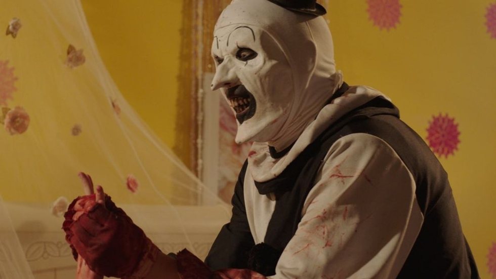 "Terrifier 2": filme de terror tem feito pessoas saírem do cinema direto para o hospital - Imagem: divulgação