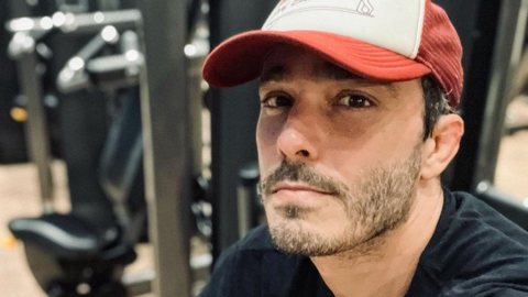 Thiago Rodrigues: polícia desconfia e investiga outras versões do ataque contra o ator - Imagem: reprodução / Instagram @euthiagorodrigues