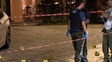 A Polícia isolou a área para investigação, enquanto imagens de câmeras de segurança serão analisadas para entender o ocorrido - Imagem: Reprodução