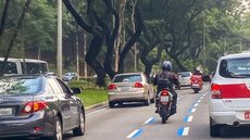A medida visa melhorar a mobilidade urbana, mas as autoridades mantêm restrições para veículos pesados na cidade. - Imagem: Reprodução | TV Globo