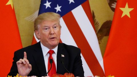Governo Trump reforça alegações sobre eleição de 2020 e recebe resposta da China - Imagem: Reprodução/Thomas Peter/REUTERS