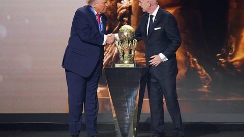 Folarin Balogun teve a suspensão suspensa pela Fifa e poderá defender os Estados Unidos nas oitavas de final após decisão que gerou repercussão internacional. - Imagem: Reprodução