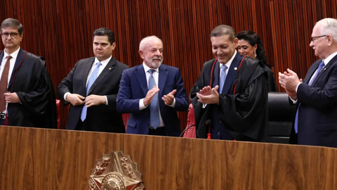 Lula e Davi Alcolumbre evitaram interações durante posse de Nunes Marques no TSE após derrota de Jorge Messias no Senado