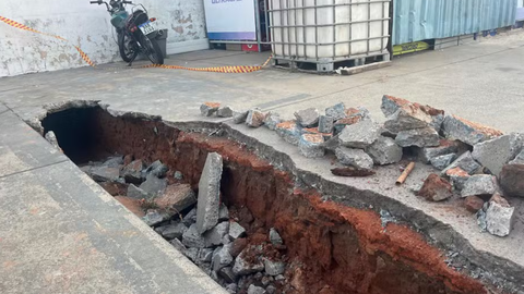 Obra em posto revela túnel que leva à agência da Caixa - Imagem: Reprodução | Évelin Costa/EPTV Campinas