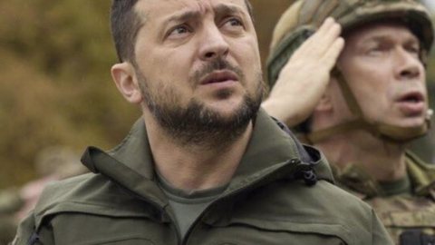 Zelensky busca um cessar-fogo e compromissos legais que protejam a Ucrânia de novas invasões russas - Imagem: Reprodução / X / @marlene4719