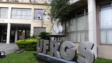 A universidade reafirma seu compromisso contra ideologias fascistas e implementará medidas após a denúncia - Imagem: Reprodução / Ronaldo Bernardi / Agência RBS
