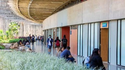 Estudante da Universidade de Brasília foi encontrado no Varjão após desaparecer durante dois dias e relatou à polícia suspeita de ter sido dopado e vítima de violência sexual. - Imagem: Anastácia Vaz / Secom UnB