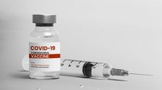 Brasil inicia vacinação bivalente de Covid em 1 mês - Imagem: reprodução Freepik