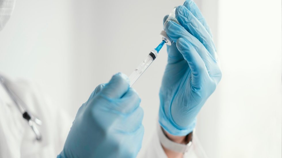 EUA, Canadá e países europeus já iniciaram campanhas de vacinação contra varíola dos macacos - Imagem: Freepik
