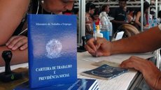 Os interessados podem se inscrever até 4 de junho, presencialmente ou online - Imagem: Reprodução / Marcello Casal Jr / Agência Brasil