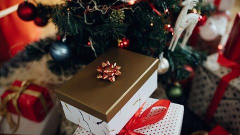 Veja o que fica mais caro e mais barato para o Natal de 2024 - Imagem: Reprodução / Freepik