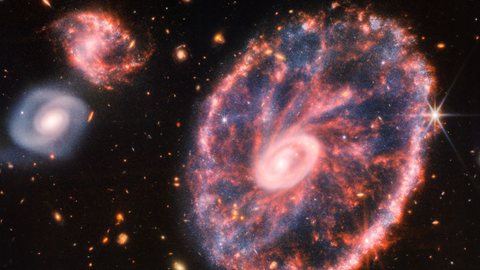 Colisão na galáxia - IMAGEM: REPRODUÇÃO GRUPO BOM DIA