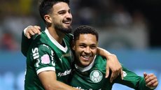 Flaco López e Vitor Roque comemoram grande fase do Palmeiras - Imagem: Repodução/ÉGol