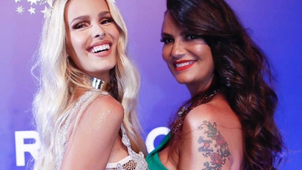 Luiza e Yasmin Brunet se revoltam com a Grande Rio e causam nos bastidores de desfile; entenda - Imagem: divulgação