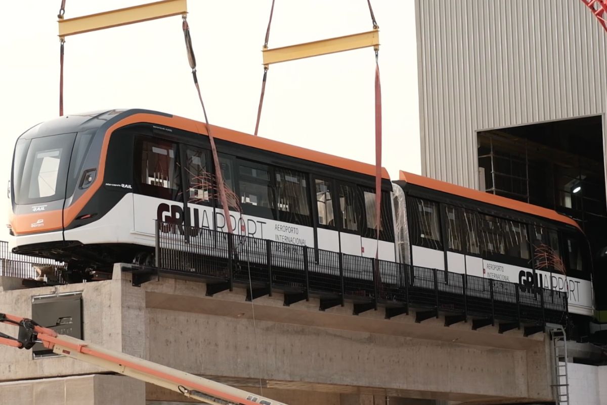 Chegada do terceiro veículo em Guarulhos