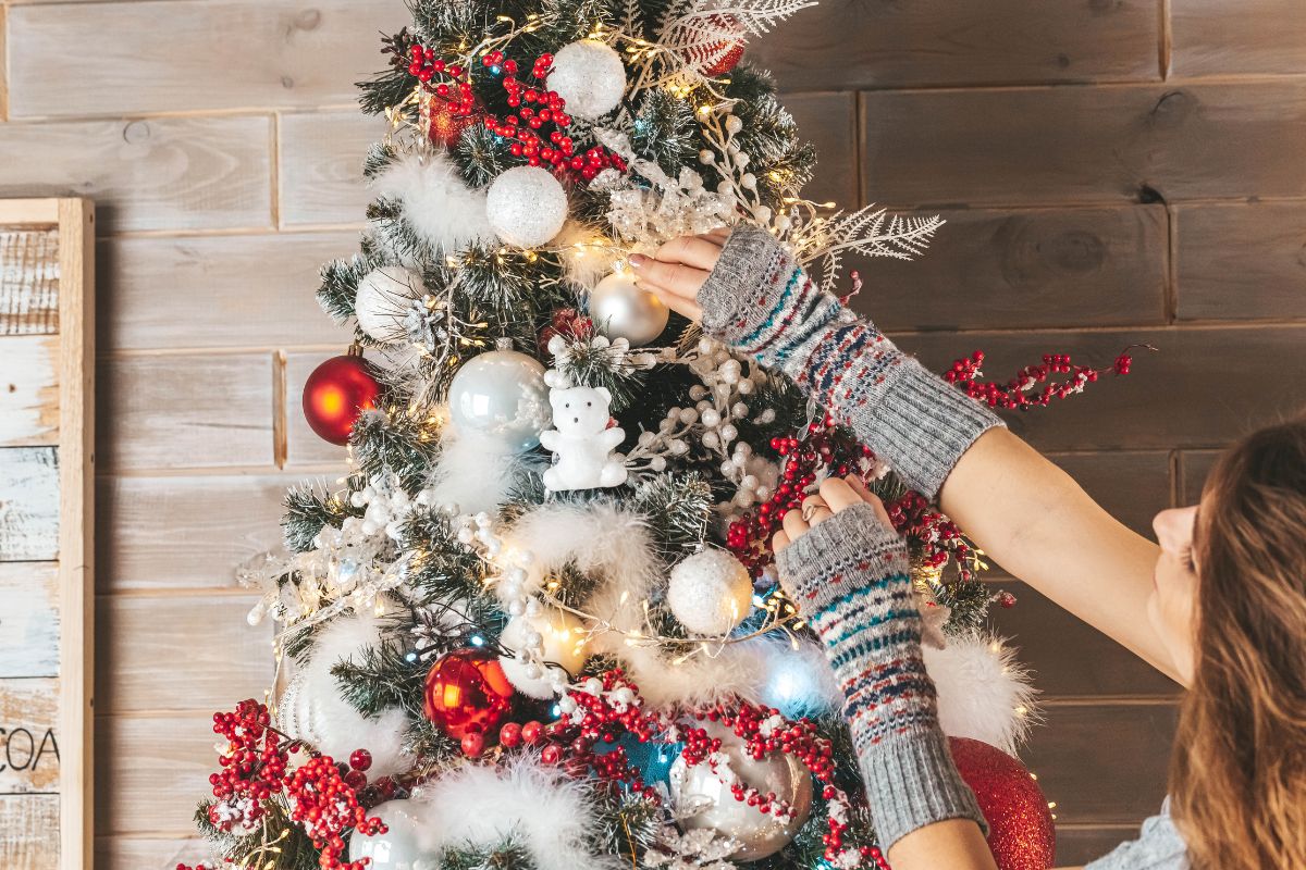 Quando devemos desmontar a árvore de Natal? Saiba a data certa da tradição