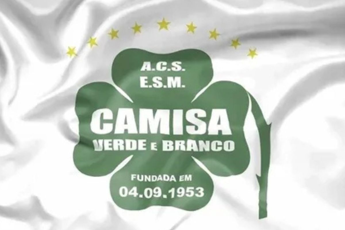 Camisa Verde e Branco traz o enredo 'Abre Caminhos', celebrando Exu e a cultura afro-brasileira no Carnaval de 2026