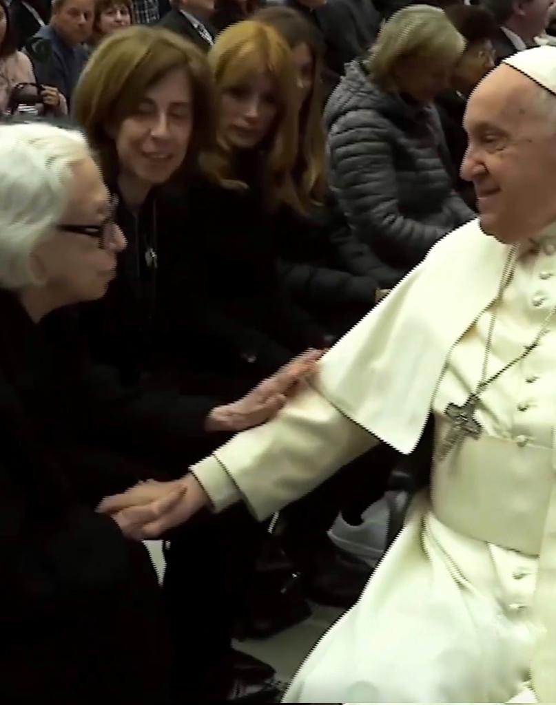Fernanda Torres e Fernanda Montenegro encontram o Papa