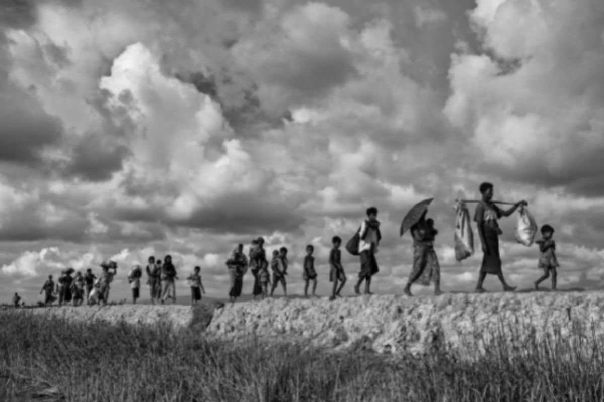 Exodus, de Sebastião Salgado. A travessia real dos que buscam sobreviver e sonhar.