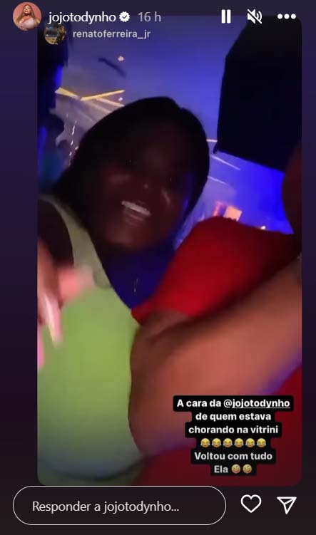 Jojo Todynho se joga na balada